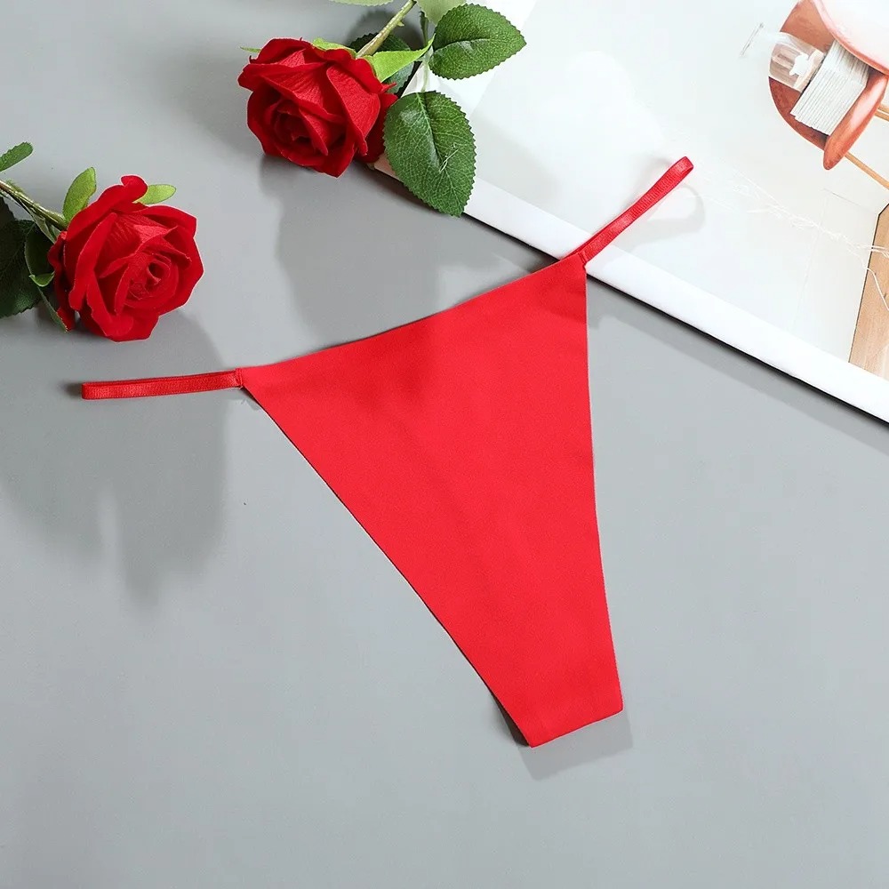 Chilot tanga dama, fara cusaturi, talie joasa, material fin si confortabil - Lenjerie fara Cusaturi - Lenjeria Magica