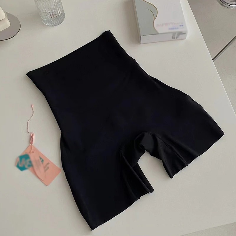 Pantaloni scurti modelatori dama, ultra subtiri, cu talie inalta si efect tummy control - Lenjerie Magica - Lenjeria Magica